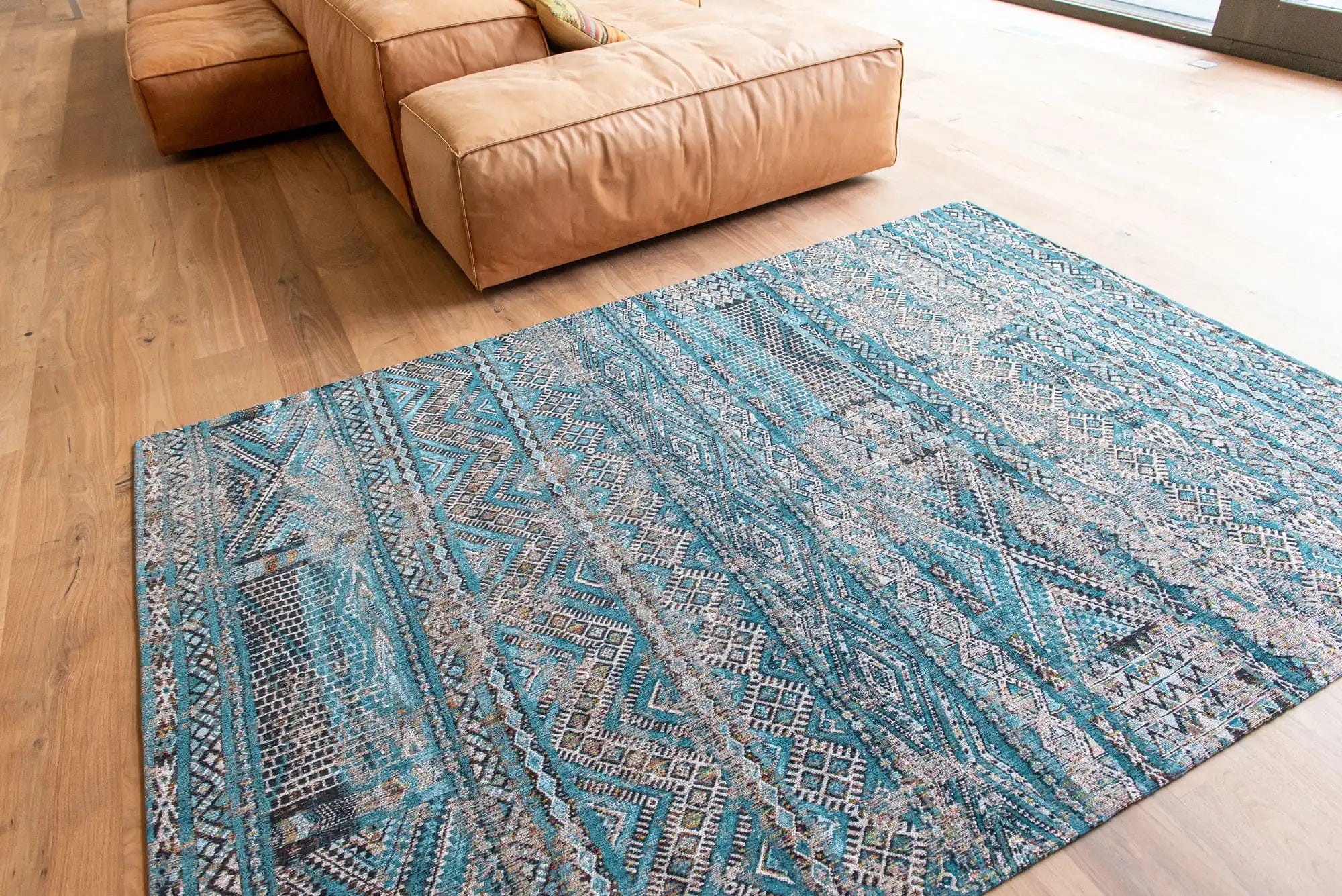 Antique Kilim 9110 Zemmuri Blue Rugs