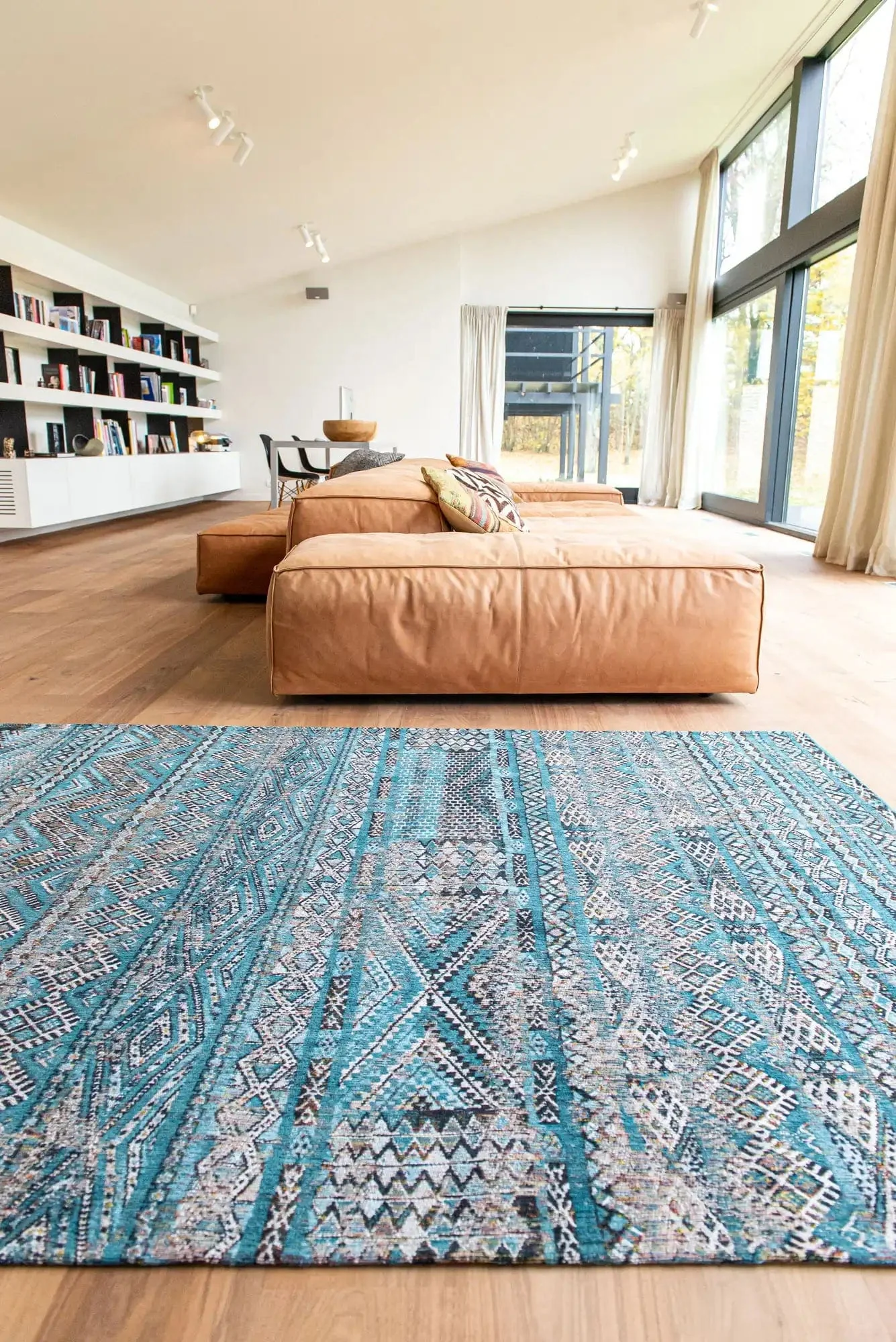 Antique Kilim 9110 Zemmuri Blue Rugs - Image 5