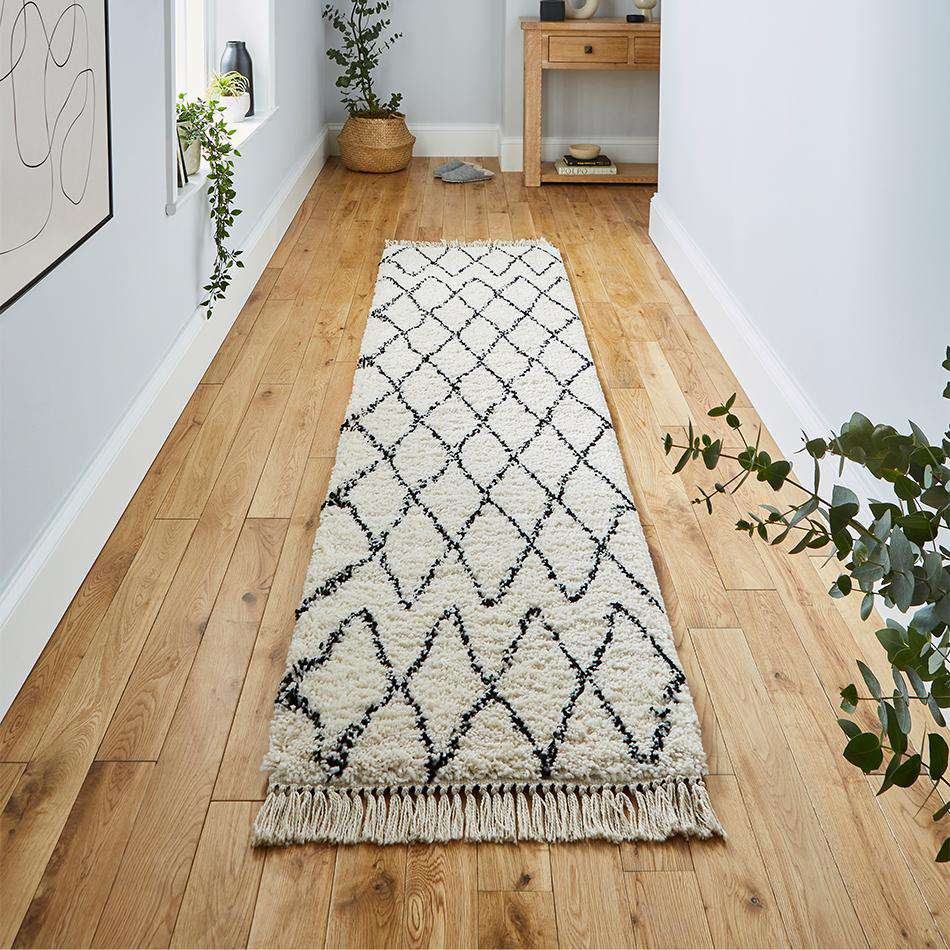 Boho 8280 White Black Runner
