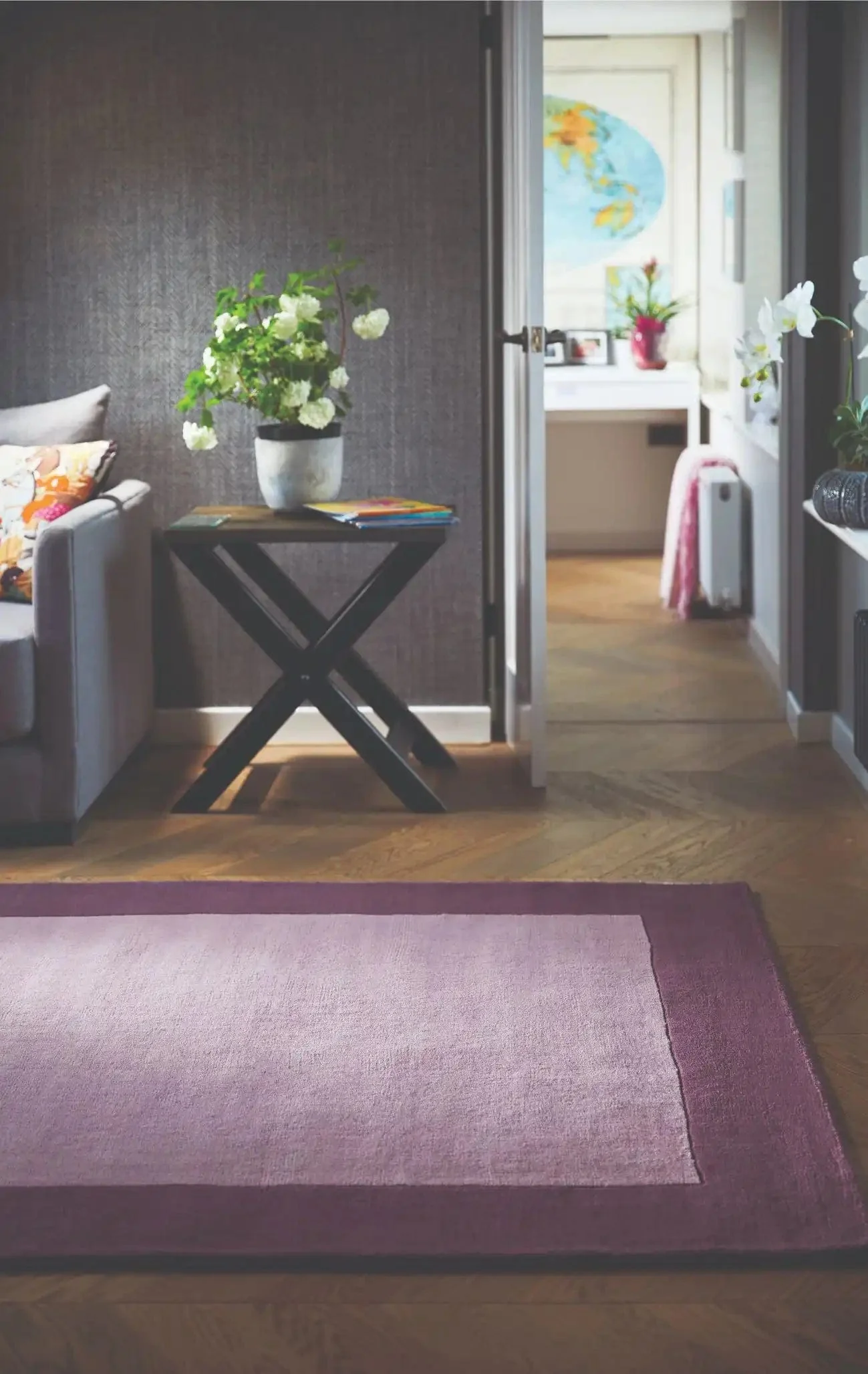 Borders Mauve Rug - Image 4