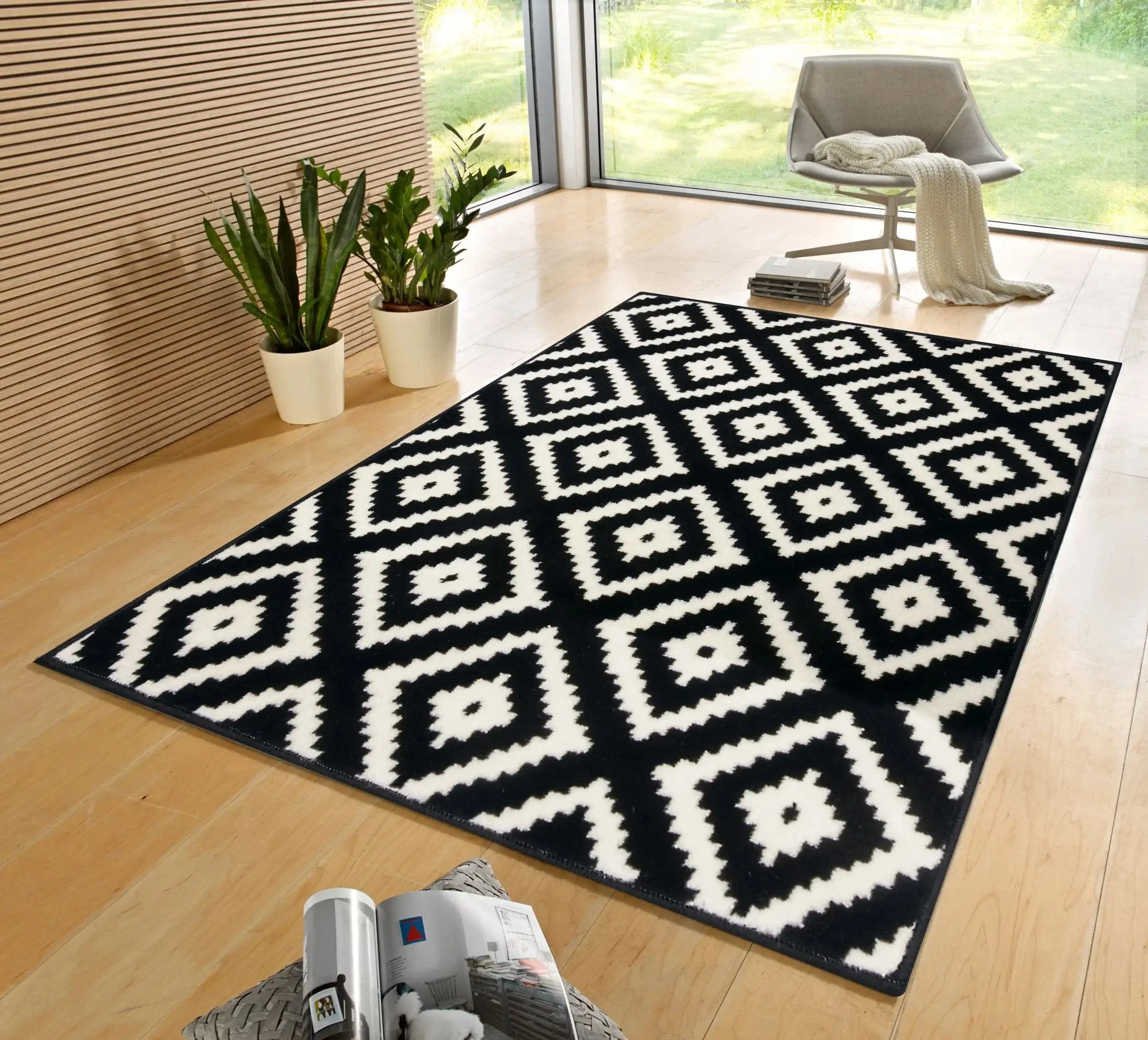 Hamla 105477 Diamond Black Cream Rug