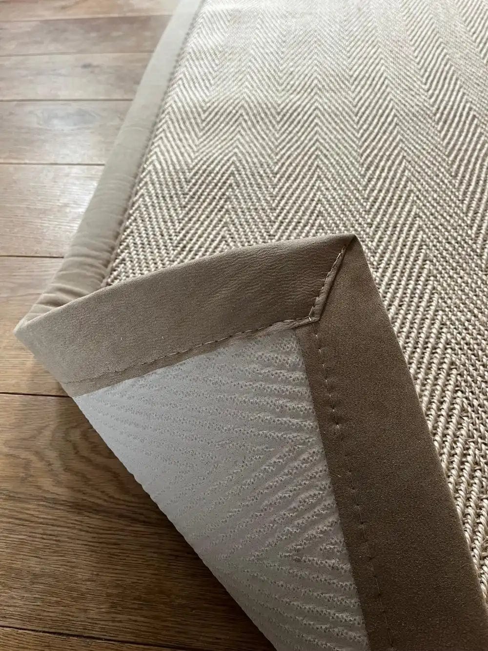 Havana Sisal Argent with a Faux Suede Caramel - Image 7