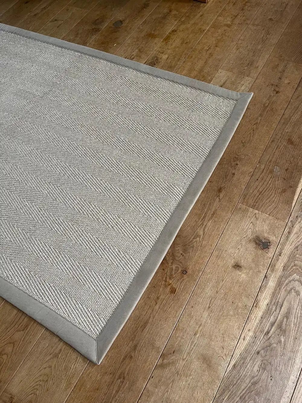 Havana Sisal Argent with a Faux Suede Caramel - Image 8