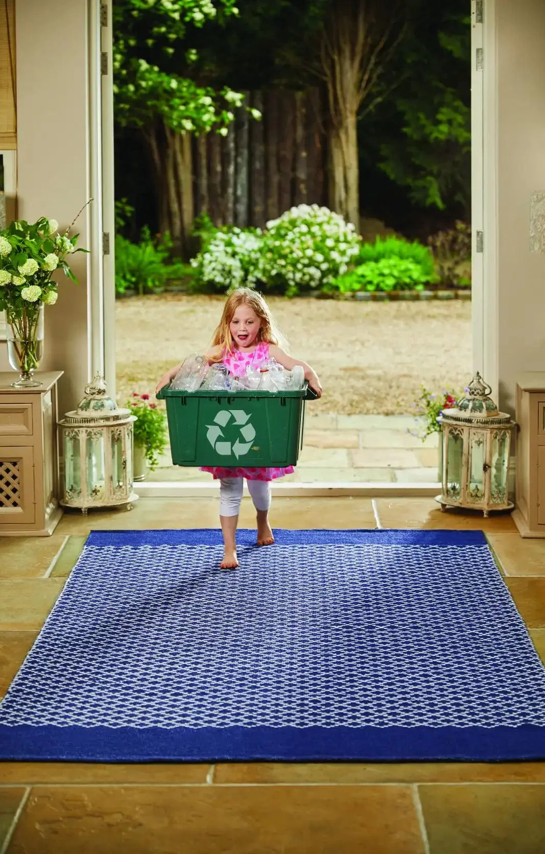 Hug Rug Woven Trellis Rug Navy