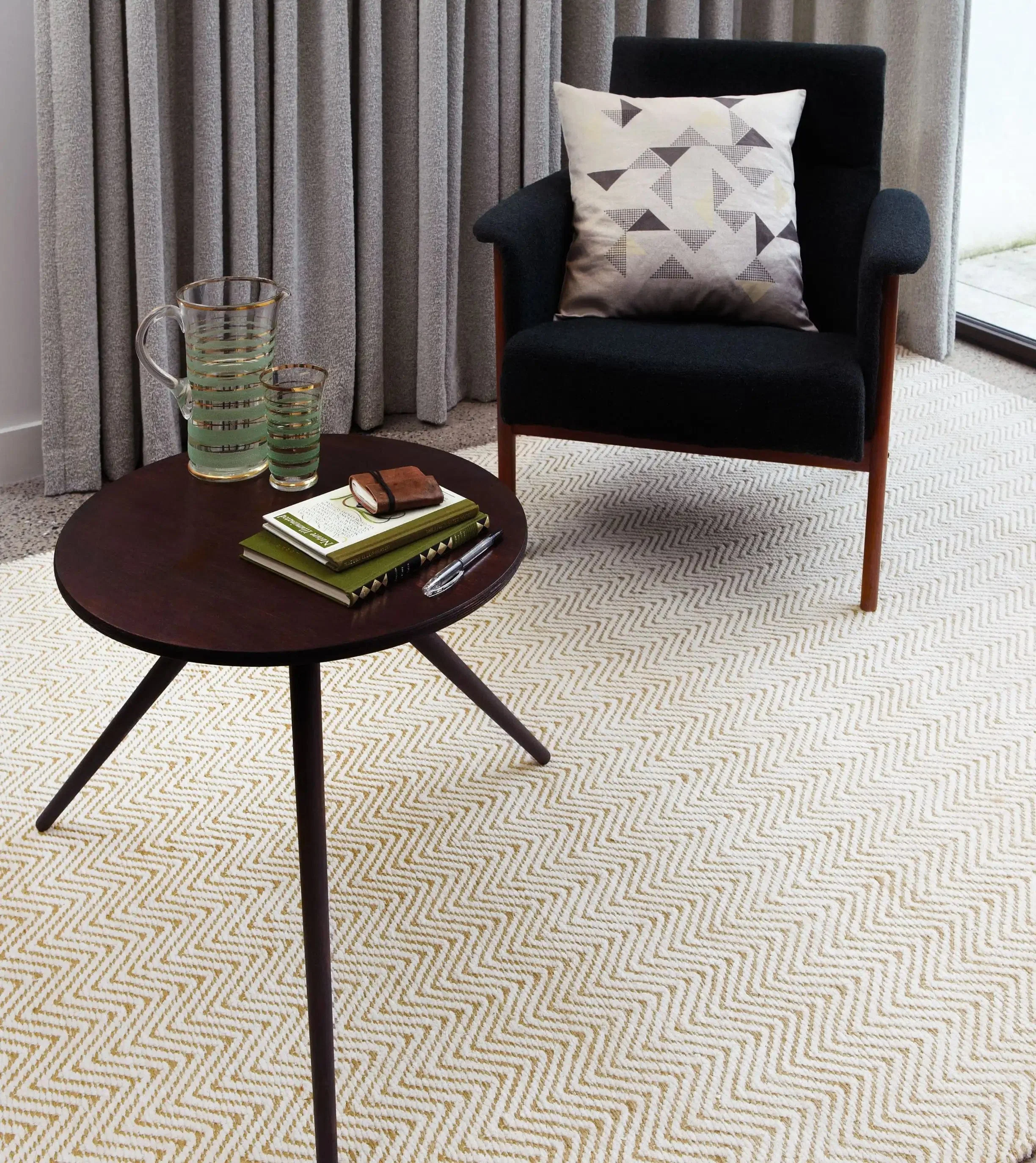 Ives Natural Runner - Image 2