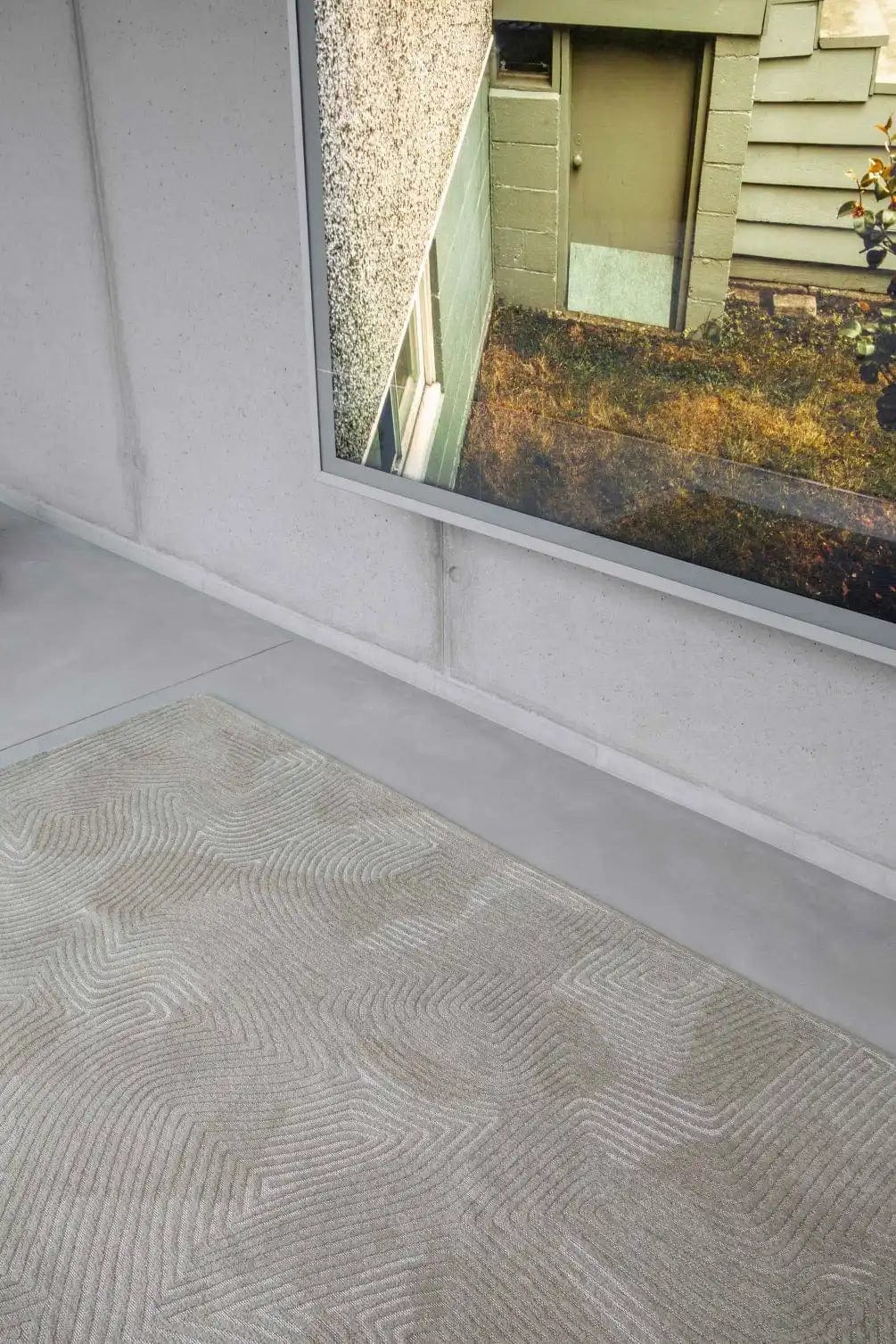 Meditation Coral 9229 Shell Beige Rugs - Image 4