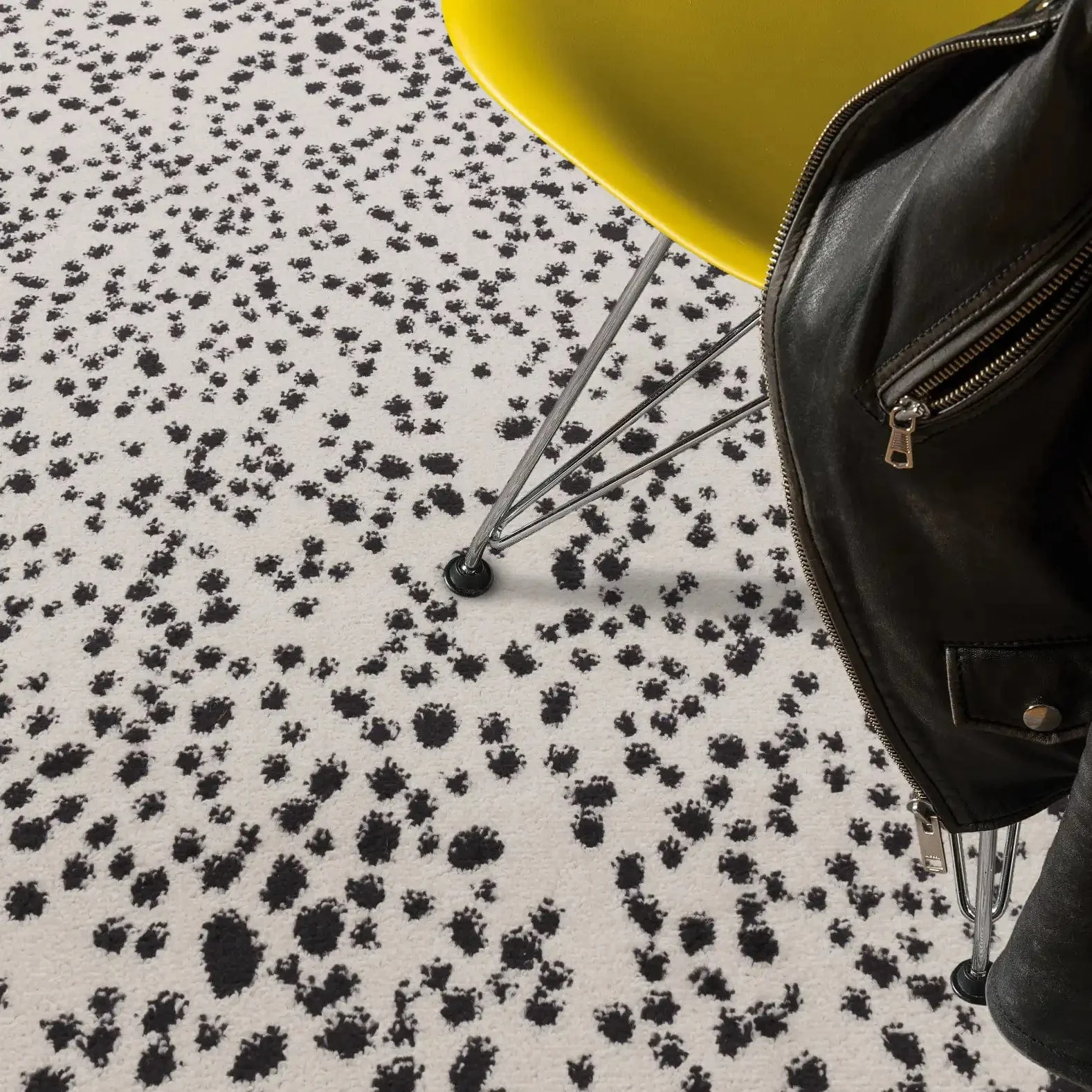 muse black spotty rug mu11 - Image 2