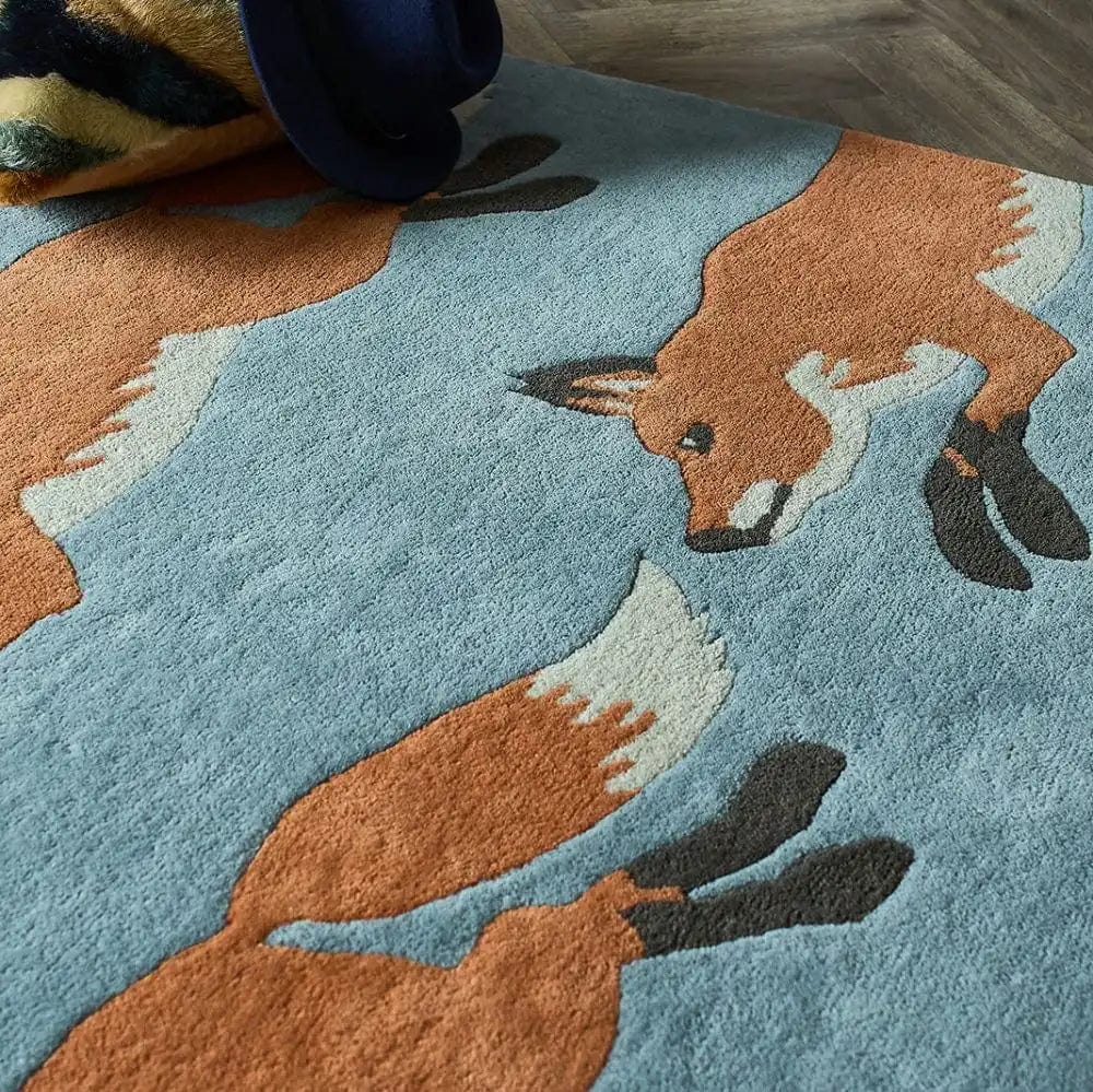 Natural World Fox - Image 6