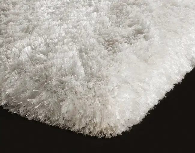 Plush White - Image 5