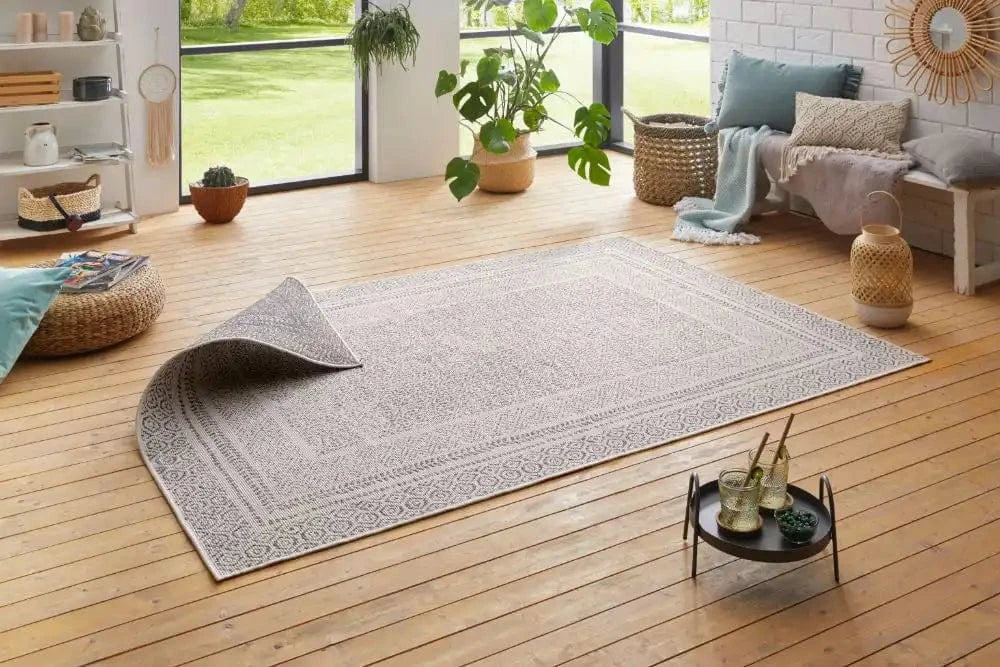 Pops Double Sided Indoor Outdoor 104253 Black Rug