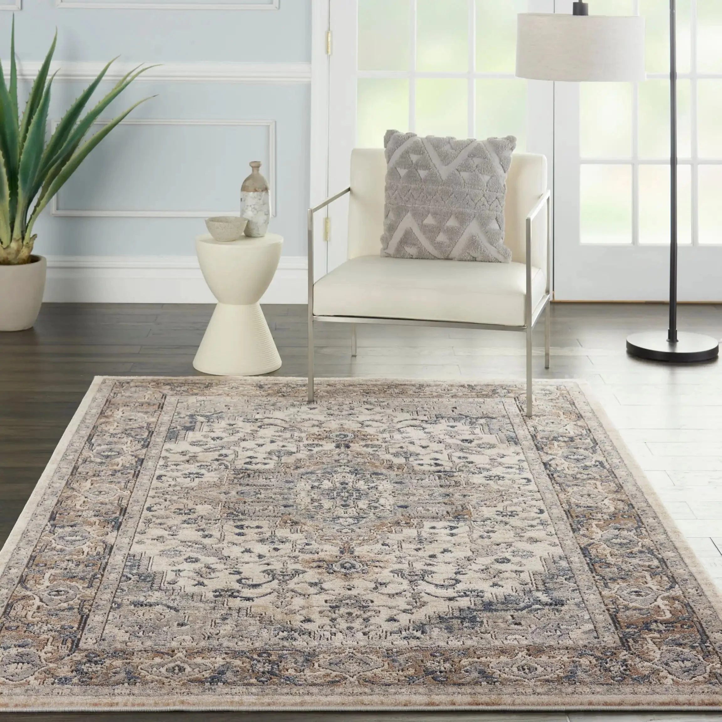 Quarry QUA05 Ivory Grey Runner