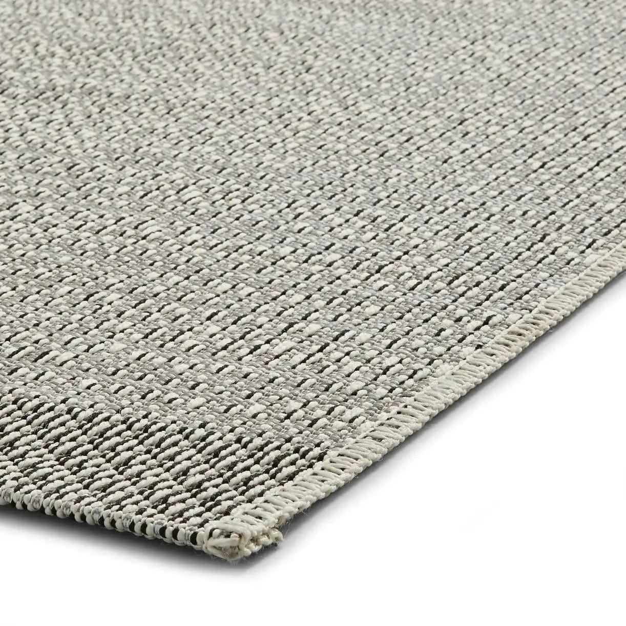 Stitch 9682 Grey/Black - Image 3
