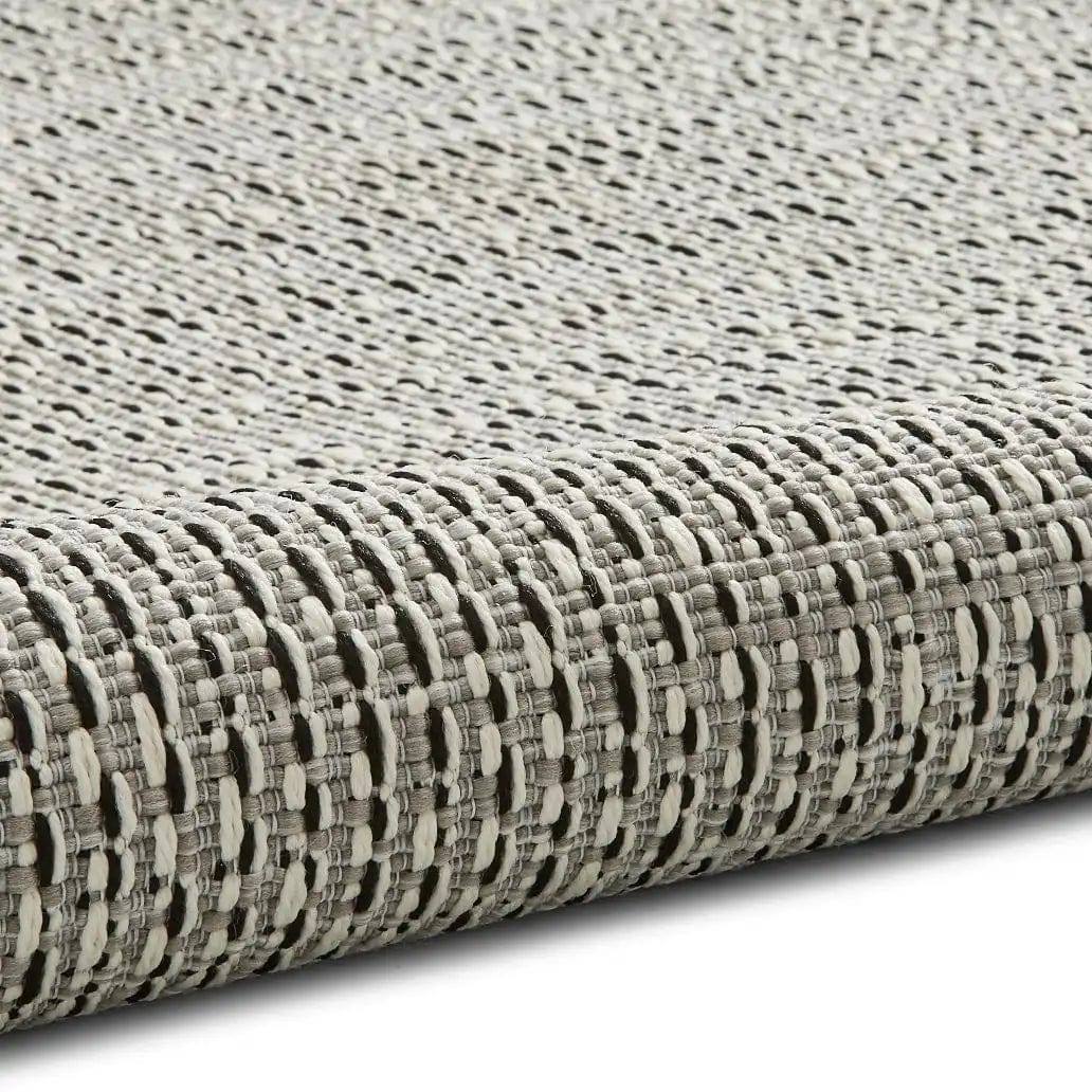 Stitch 9682 Grey/Black - Image 4