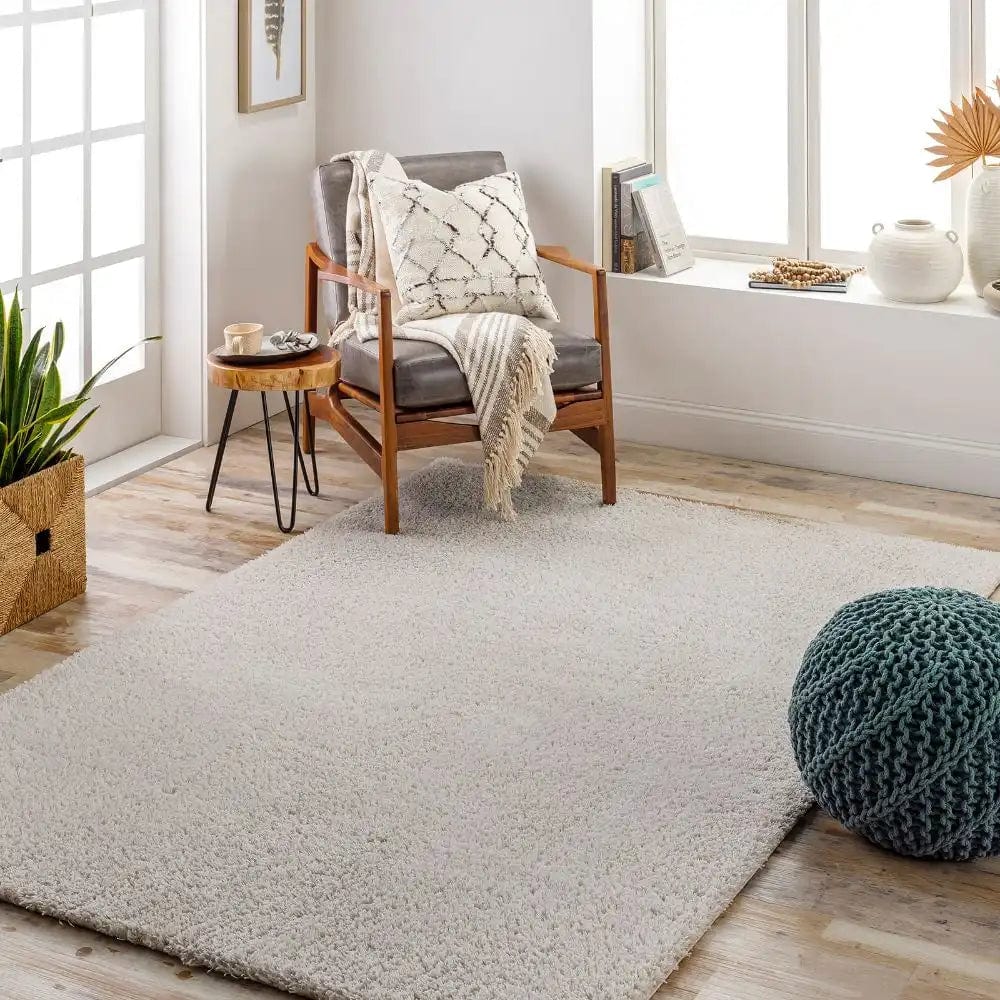 Surya Claire 2301 Beige