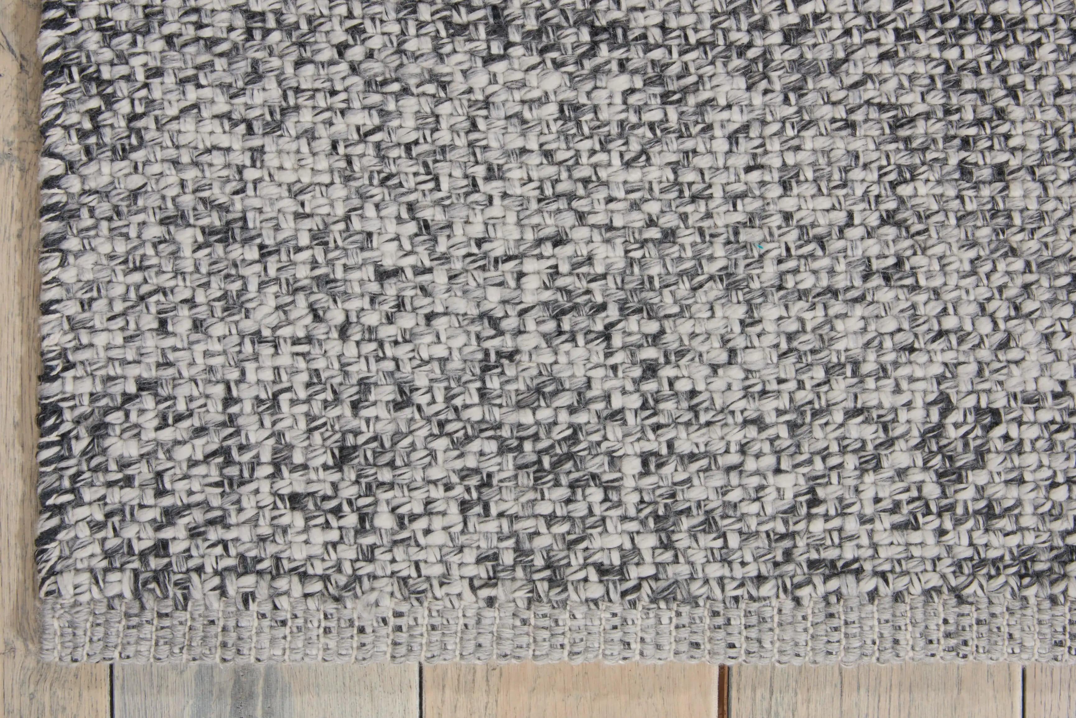 Tobiano  TOB01 Carbon - Image 4