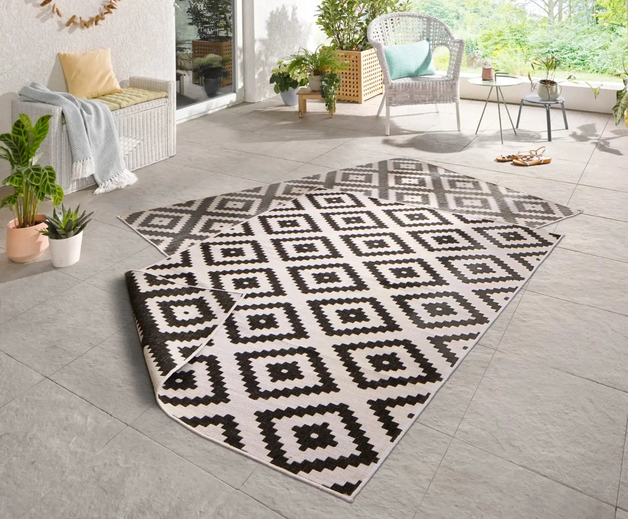 Twin 103129 Black Cream Rug